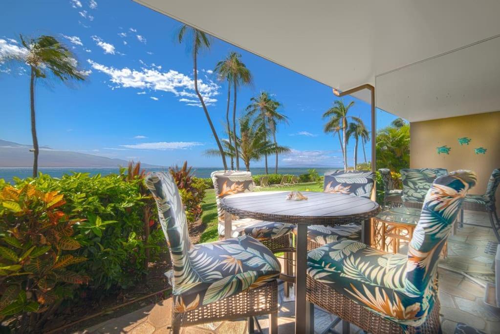 Stunning Maui Direct Ocean Front On The Beach, Walk To Beach From Condo, Watch Turtles, Whales, Ac In All Rooms Ocean View Pool And Spa Wailuku Dış mekan fotoğraf