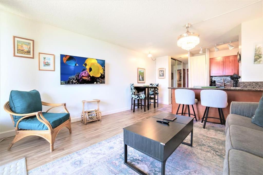 Stunning Maui Direct Ocean Front On The Beach, Walk To Beach From Condo, Watch Turtles, Whales, Ac In All Rooms Ocean View Pool And Spa Wailuku Dış mekan fotoğraf