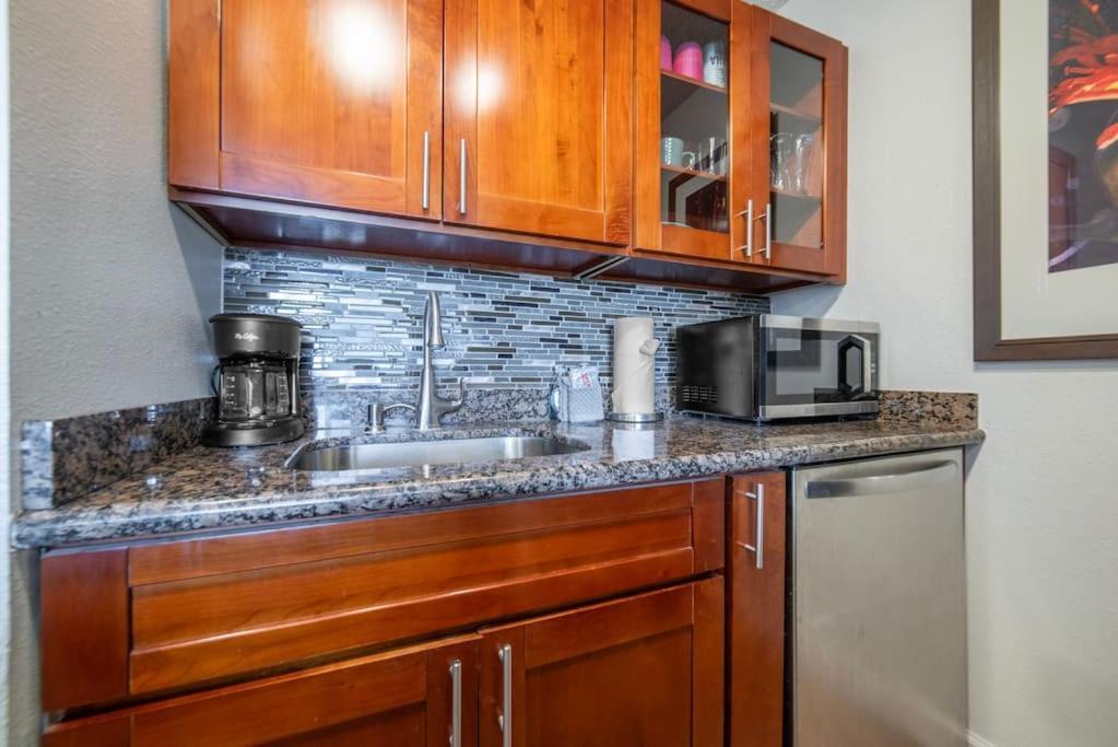 Stunning Maui Direct Ocean Front On The Beach, Walk To Beach From Condo, Watch Turtles, Whales, Ac In All Rooms Ocean View Pool And Spa Wailuku Dış mekan fotoğraf