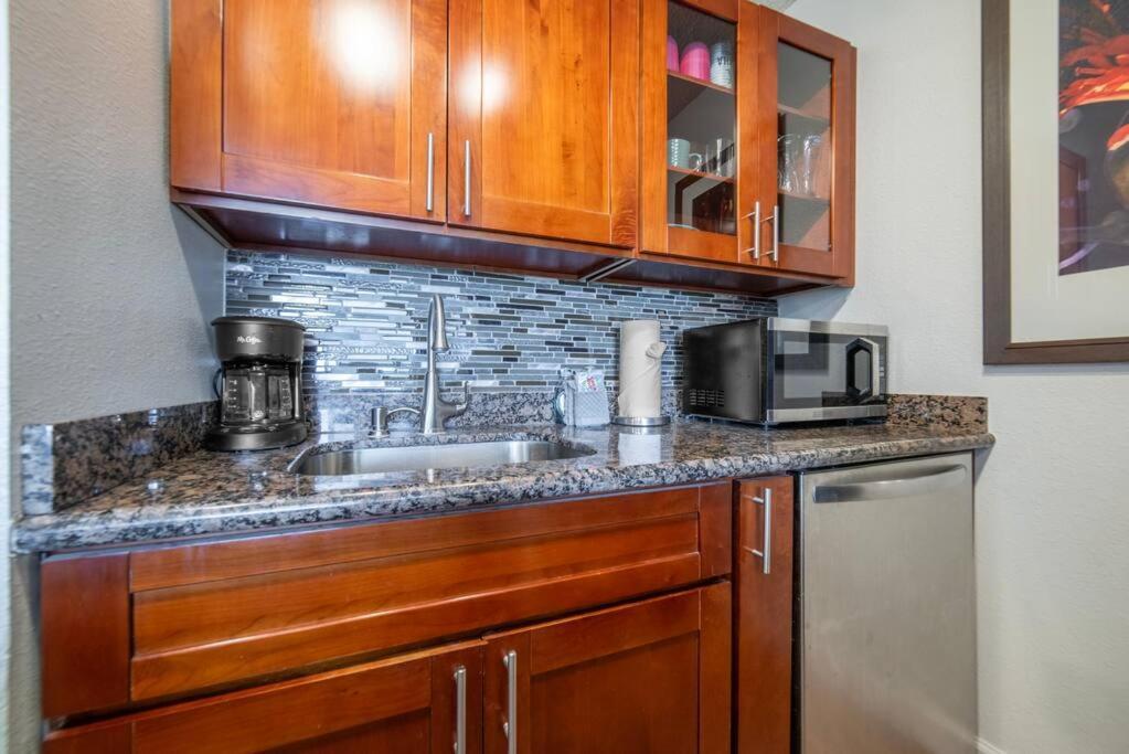 Stunning Maui Direct Ocean Front On The Beach, Walk To Beach From Condo, Watch Turtles, Whales, Ac In All Rooms Ocean View Pool And Spa Wailuku Dış mekan fotoğraf