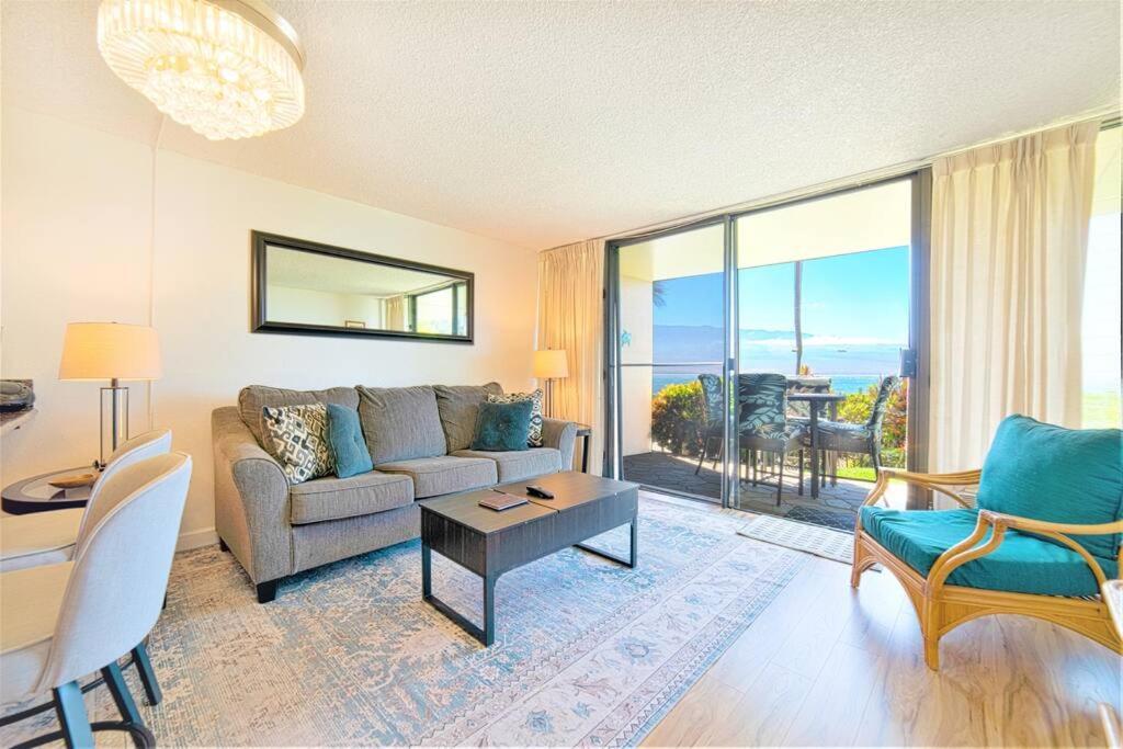 Stunning Maui Direct Ocean Front On The Beach, Walk To Beach From Condo, Watch Turtles, Whales, Ac In All Rooms Ocean View Pool And Spa Wailuku Dış mekan fotoğraf